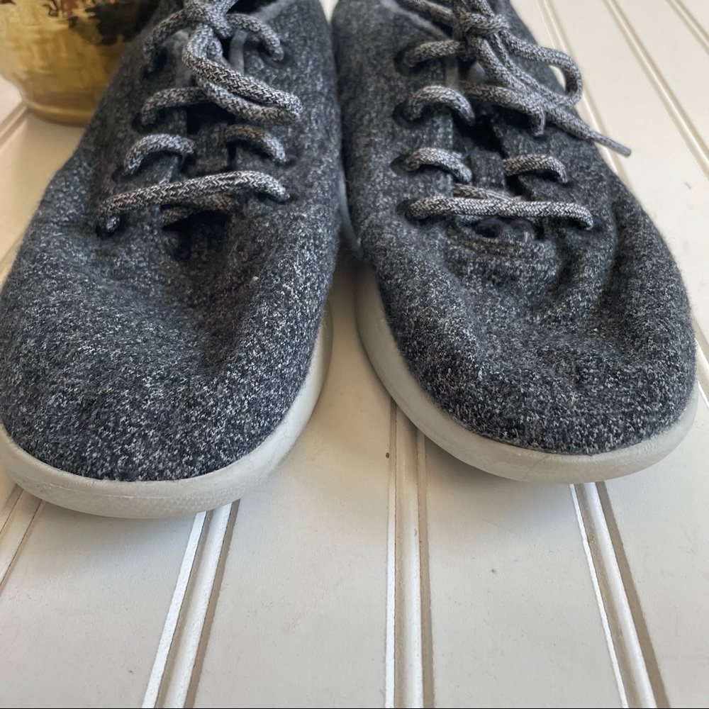 AllBirds Gray Merino Wool Lace-Up Runners Sneakers - Picture 2 of 5